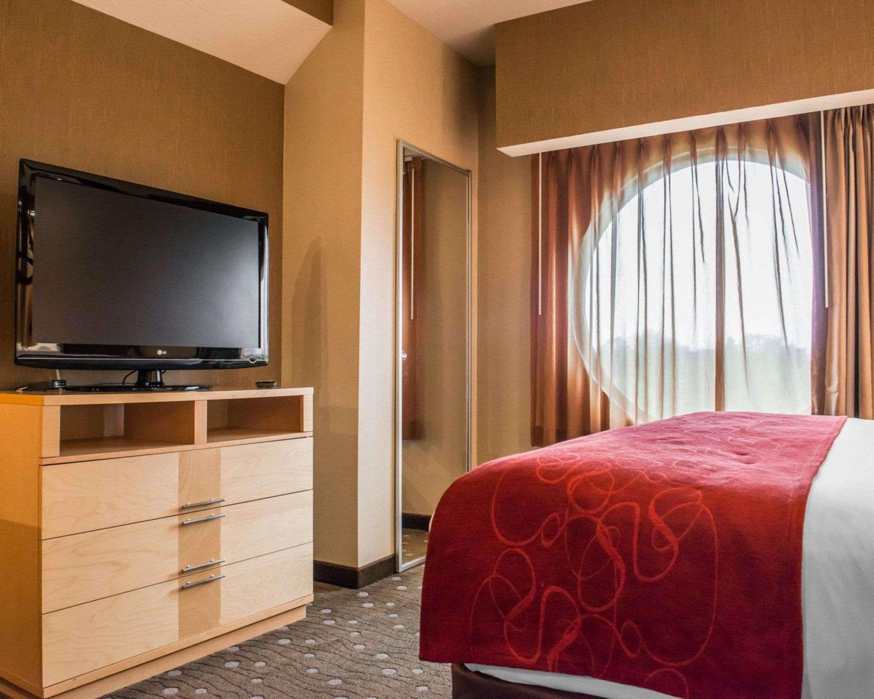 Comfort Suites Monroeville Exteriör bild
