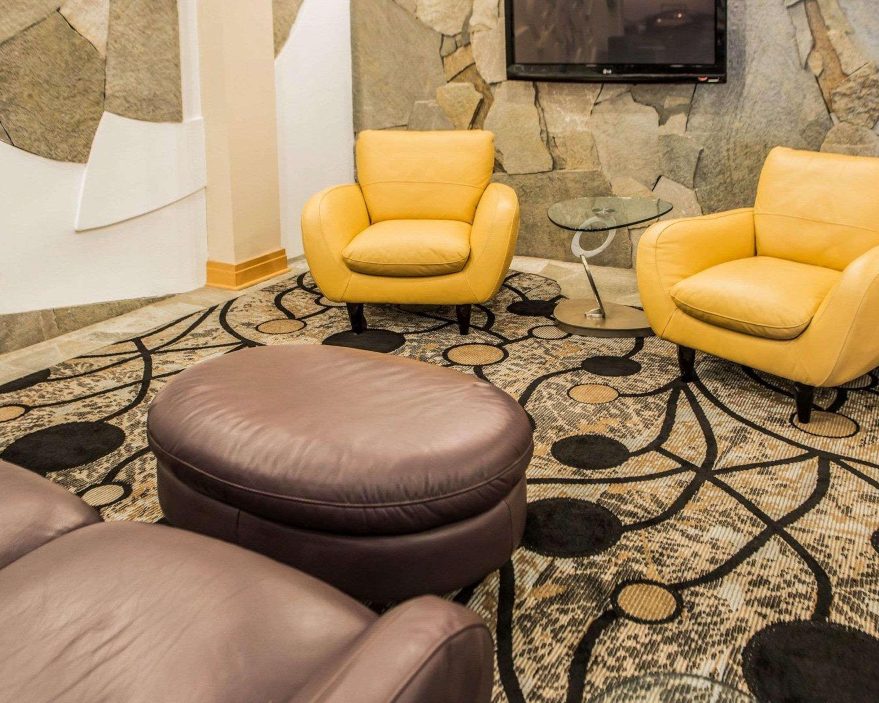 Comfort Suites Monroeville Exteriör bild