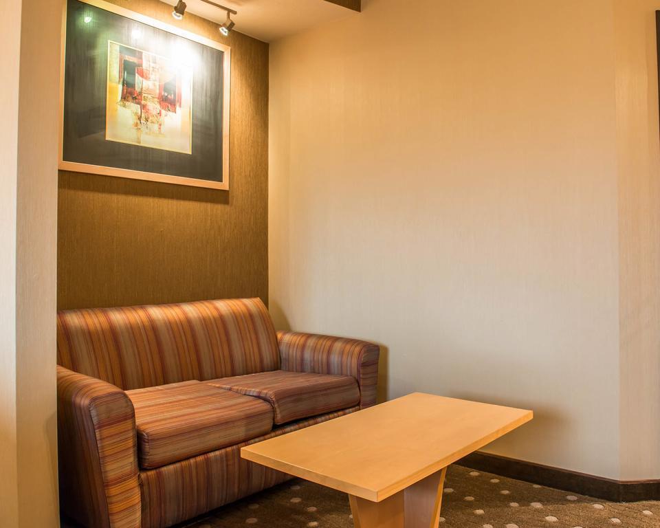 Comfort Suites Monroeville Exteriör bild