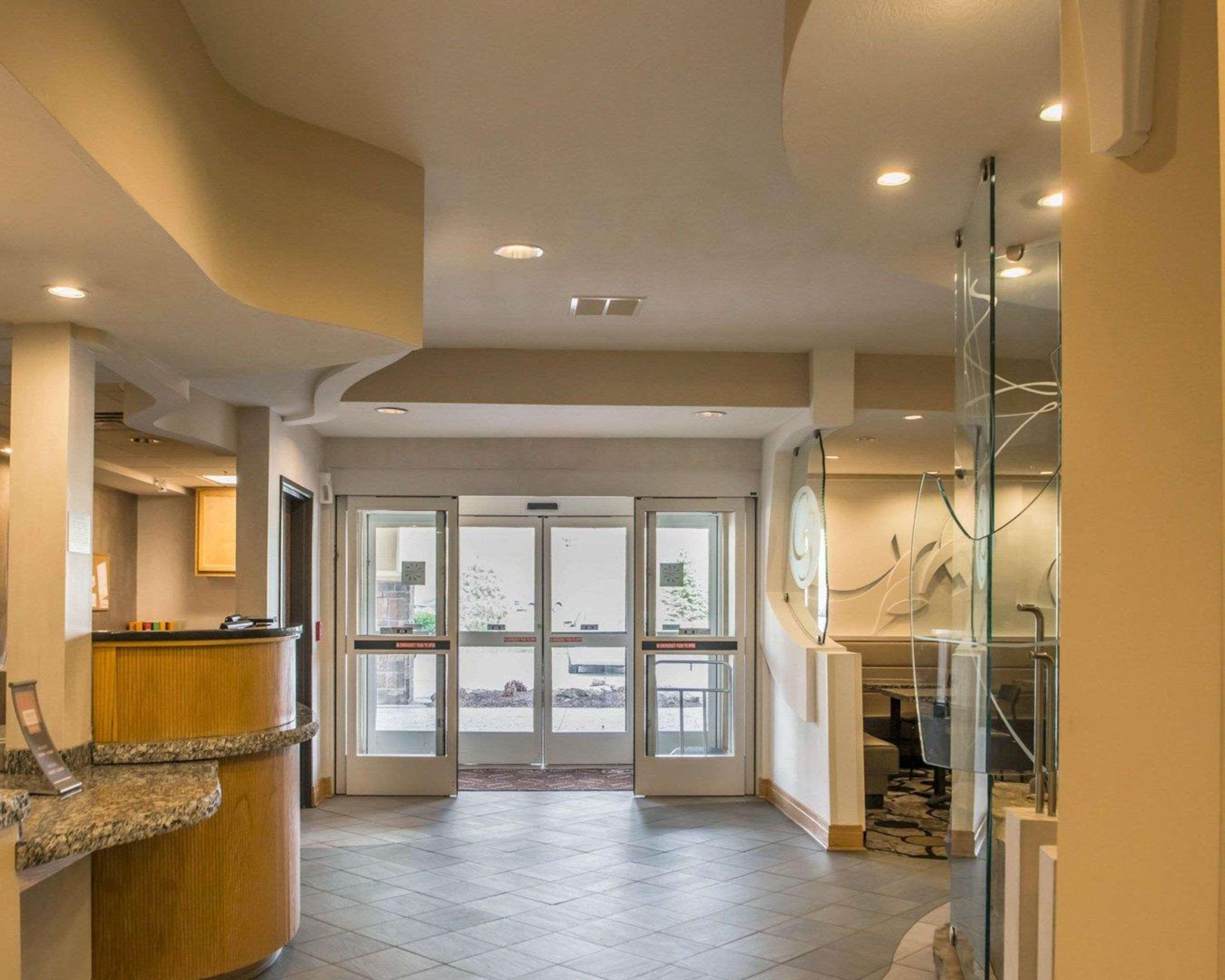 Comfort Suites Monroeville Exteriör bild