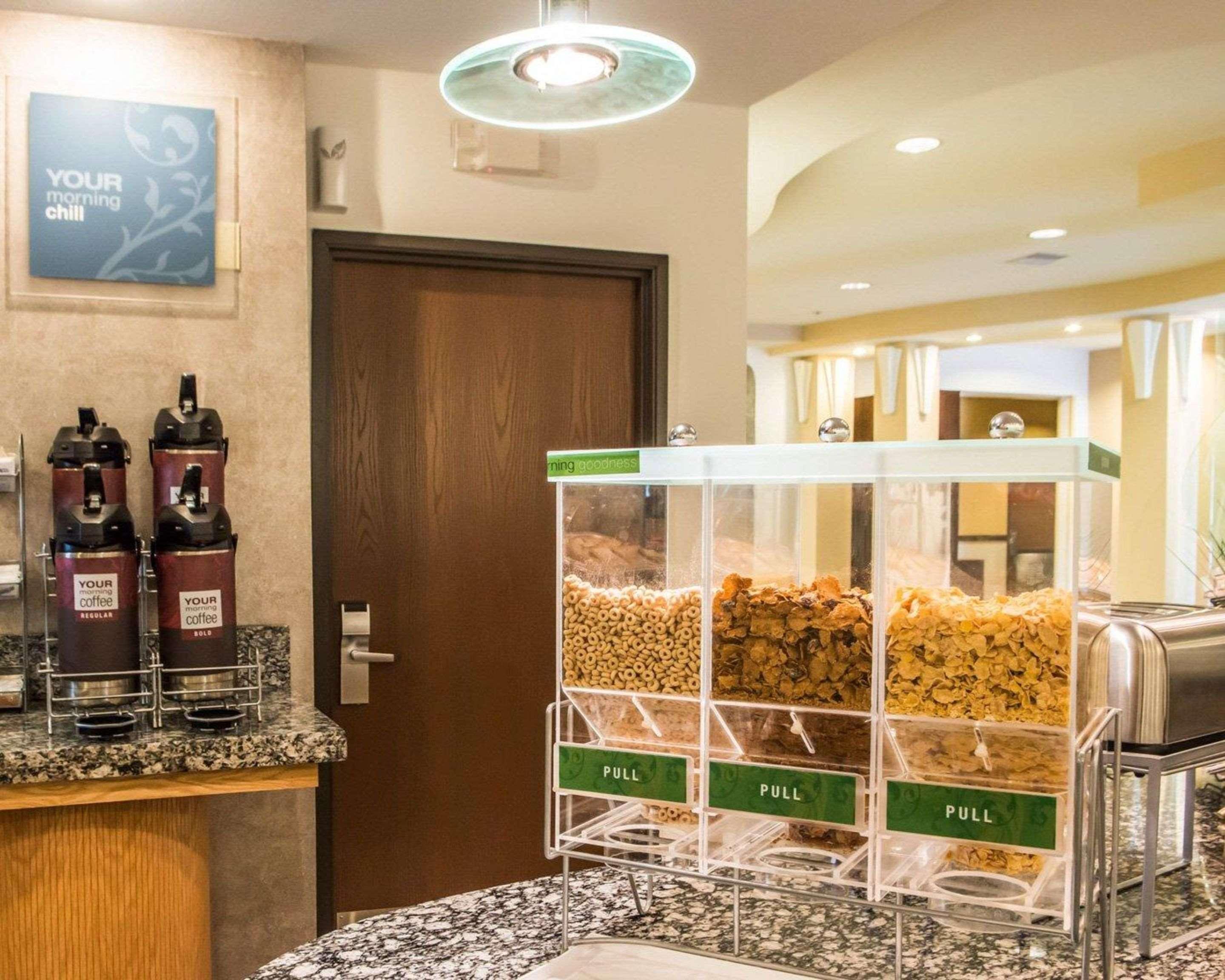 Comfort Suites Monroeville Exteriör bild